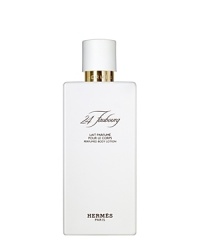 Scented with 24 Faubourg, a floral, woody and amber fragrance, this nourishing and protective lotion conveys romance and sensuality. It leaves the skin luxuriously soft and deliciously fragranced.