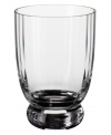 Bring contemporary refreshment to casual country tables with the New Cottage double old-fashioned glass from Villeroy & Boch drinkware. A curved, clear sham gives the ridged glass a dramatic lift and shapely silhouette.