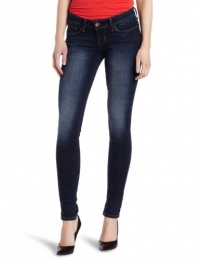 Levi's Juniors Slight Curve Skinny Jean