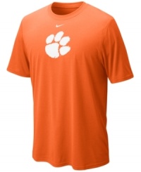 Keep team spirit rolling with this Clemson Tigers NCAA t-shirt from Nike.