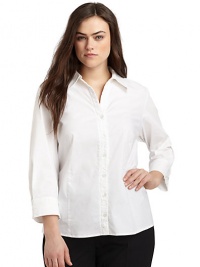 THE LOOKShirt collarRuched detail along placketConcealed button closureLong sleeves with vent in wide cuffs and button closureFront and back dartsTHE FITAbout 26 from shoulder to hemTHE MATERIAL97% cotton/3% elastaneCARE & ORIGINMachine washImported