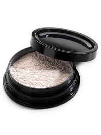 This exquisitely refined loose powder spreads delicately and evenly onto skin for a natural, non-powdery flawless finish. Treatment Lucent Powder EX creates a natural radiance and provides a satin sheen while covering dullness, spots and other skin concerns. Achieves a high-quality finish through the synergy of skincare and makeup ingredients.The Importance of Face to Face ConsultationLearn More about Cle de Peau BeauteLocate Your Nearest Cle de Peau Beaute Counter