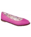 Dr. Martens Marie flats are classic and bright. Just what you need for those cheerful summer days.