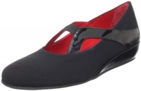 Amalfi by Rangoni Women's Ile Slip-On