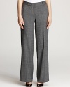 Refresh your new-season wardrobe with timeless tweed pants pants from Pippa and flaunt office-chic in the wide leg silhouette.