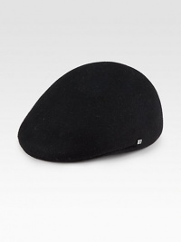 Classic wool felt cap finished with a signature logo side detail.WoolDry cleanImported