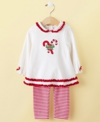 She'll be a cute bundle of joy in this baby girls legging set by First Impression.