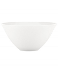 A modern balance. Create a sense of effortless urban luxury with the Matte & Shine all-purpose bowl, featuring a minimalist coupe shape, white glaze and tonal banding by Donna Karan Lenox.