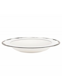 Take a shine to the Trimble Place rim soup bowl. Modern bone china hit by a wave of platinum embodies the unfussy yet undeniable elegance of kate spade.