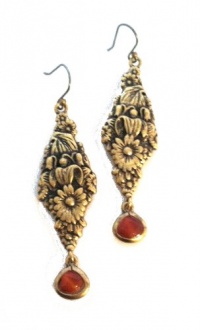 Lucky Brand Hitch Hiker Floral Cluster Drop Earring w Amber Semi-Precious Accents Antique Gold