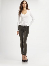 Body-skimming skinnies in a leggings-style silhouette, finished with a butter-soft finish and four-pocket styling. THE FITRise, about 8Inseam, about 29THE DETAILSButton closureZip flyFour-pocket style98% cotton/2% spandexMachine washMade in USA of imported fabricModel shown is 5'11 (178cm) wearing US size 4.