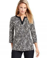 Make your weekend look effortless with this petite printed tunic from Charter Club. Pair with your favorite denim and go!