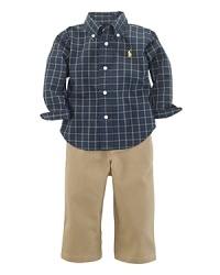 A handsome plaid shirt and a pair of soft cotton pants with a complementary belt create a classic combination for your baby boy's outings.