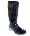 Add some pattern and pizzaz to those blah, rainy days. Bootsi Tootsi's Tartan rain boots feature a great plaid print and a clear man-made sole.