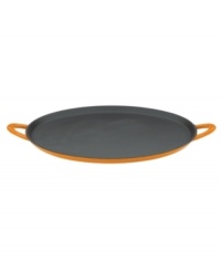 Famed chef Mario Batali introduces a slice of the good life into your space with his cast iron pizza pan, a versatile addition for the busy kitchen. Doubling as an all-purpose griddle, this durable enamaled cast iron pizza pan makes pies like a pro, heating up fast and eliminating hot spots (and burnt crusts). Limited lifetime warranty.