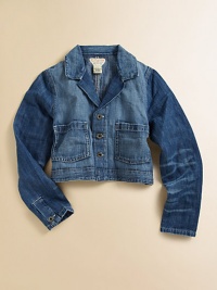 This stylish denim jacket is rendered in a slightly faded and frayed wash for a cool, timeworn look.Point collar with notched lapelLong sleeves with single button cuffsButton frontFront patch pocket65% cotton/35% elastaneMachine washImported Please note: Number of buttons may vary depending on size ordered. 