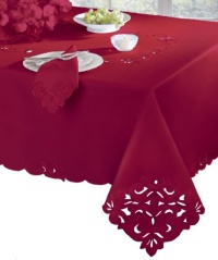 Homewear Cutwork and Embroidery 70-Inch Round Tablecloth, Wine