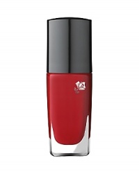 Inspired by the new trendy Rouge In Love lip collection, Vernis in Love is a high potency nail lacquer perfectly themed to complement every woman's mood and style. With ultimate brilliance, intense color and a mistake-free application, your nails will love the lasting shine and pop of color that stays put for days. Benefits:• Nails perfectly polished• High shine finish • Easy application Technology: • Multi-Polymers Complex provides a film that protects color and keeps nails perfectly polished• White Mica Lamellas reflect natural light for a high-shine finish• Grooved stem allows polish to flow directly to the center, while the elongated, round base distributes uniform color in a single stroke