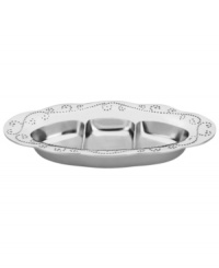 With a feminine edge and pretty perforated detail, the French Perle relish tray holds snacks, dips or toppings with decidedly vintage charm. In pure aluminum, it's a brilliant complement to French Perle dinnerware. (Clearance)