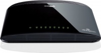 D-Link 8-Port Gigabit 16 Gbps Desktop Switch (DGS-1008G)