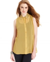 Sharpen up your fall wardrobe with Bar III's sleeveless button-down shirt, complete with a trendy studded collar.