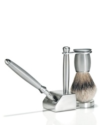 The Art of Shaving offers different styles of Razor Stands. A Razor Stand allows to store the handle and blade away from water, between each use. The Stand keeps the handle and blade clean and dry, away from bacteria and moisture. Our razor stands are available in nickel plated and gold plated.