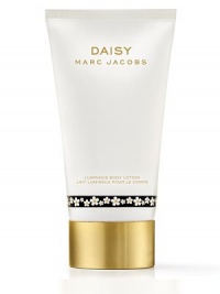 Envelops the skin in dewy moisture. Leaves skin petal soft, renewed and sensuously scented. 5.1 oz. 