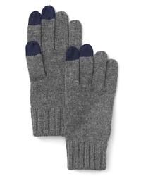 Maintain contact even during old man winter with these savvy text-friendly gloves, allowing you to text, surf the web and make calls on whatever device you choose.