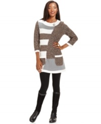 Fall fashion must-haves: tunics! Try on this colorblocked number from Style&co. that keep you looking fresh and on-trend.