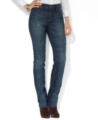 Rendered in luxuriously smooth stretch denim, Lauren Jeans Co.'s classic straight-leg pant exudes iconic style.