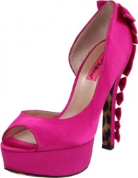 Betsey Johnson Women's Sammmii Pump