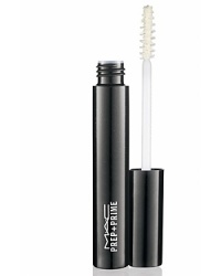 For use under mascara: a white coat that dries to a semi-clear base. Smoothes and conditions the lashes. Intensifies the build and lengthening quality of all formulas. Helps mascara last longer.