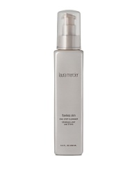 This gentle pH-balanced cleanser and toner melts away all makeup (even eye makeup). The non-stripping formula quickly cleanses, leaving skin soft, feeling refreshed and clean.