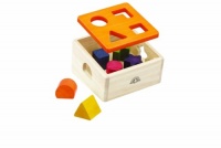 Wonderworld Natural Shape Sorter