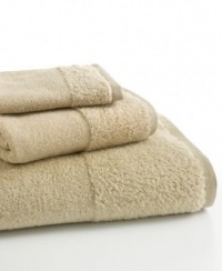 Calvin Klein Large Bath Towel, 30in X 56in, Lush Collection, Color Sand