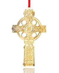 Fashioned out of gleaming 24k gold-plated brass, the Celtic Cross ornament by ChemArt is a beautiful way to show off your Irish roots.