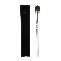 Christian Dior Dior Backstage Makeup Large Eyeshadow Brush - -