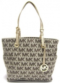 Michael Kors Signature / Monogram Jet Set Tote; Side Pockets - Beige / Ebony / Gold