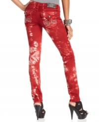 A bold tie-dye wash and rhinestone & stud embellishments make these Miss Me skinny jeans perfect for a rock-chic look!