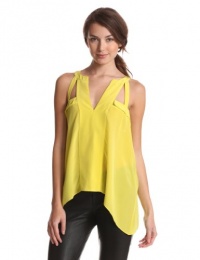 BCBGMAXAZRIA Women's Avalyn Woven Sportswear Top, Light Lemongrass, Medium