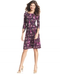 Accentuate your figure in Ellen Tracy's flattering A-line dress. (Clearance)