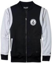 Upgrade your denim style with this zip front fleece jacket from Volcom. It's ready for your fall look.