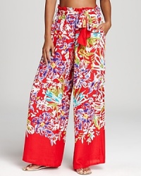 Say aloha to comfortable beachwear with these Nanette Lepore coverup pants. The Hula Gal print and relaxed fit is well-suited for a tropical paradise.