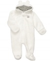 Wrap them in a warm bear hug with this sweet and cuddly microfleece footed coverall from Carter's.