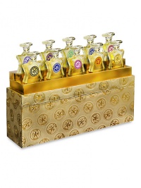 Imagine the Bond No. 9 superstar flacon precisely scaled down to 5 ml. How beguiling! Then imagine a wardrobe of ten such flacons-each containing a different best-selling eau de parfum--standing at attention in a beautifully embossed coffret. What an exquisite dream-gift that will turn any fashionista into a devout perfumista-and vice versa.The scents: Andy Warhol Union Square, Bleecker Street, Bond No.