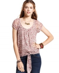 Delicate floral print and relaxed, tie-front design lend femme and carefree spirit to this top from American Rag!