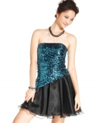 Bright sequins dive asymmetrically onto a skirt of fun and flirty tulle on Jump's strapless party dress -- a perfect pick for dancing til dawn!