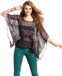 A striking print adds rich detail to this sheer caftan from Jessica Simpson!