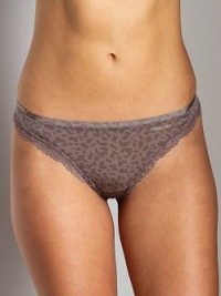 Calvin Klein Women's Seductive Comfort Thong With Lace