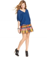 A thigh-skimming mini with maximum color appeal, Jessica Simpson's Cheswick skirt thrives on fun and flirty style!